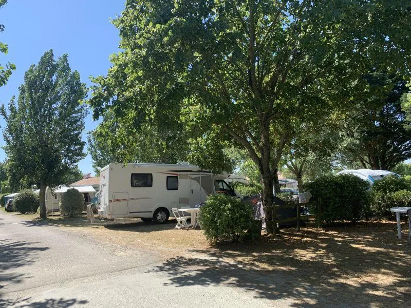 Forfait Emplacement Avec Véhicule + Électricité 10A