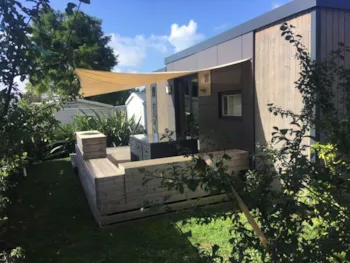 Mietunterkunft - Mobilheim Méditerranée 2 Schlafzimmer - Chadotel Les Ecureuils