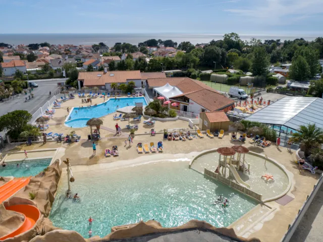 Chadotel Les Ecureuils - image n°1 - Camping Direct