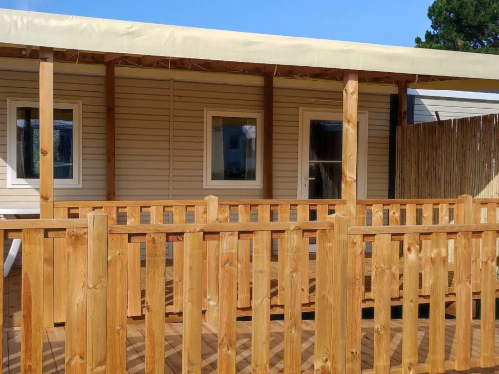 Location - C- Mobil-Home Hélios - Pmr - 32M² Avec Terrasse Couverte - Chadotel Les Ecureuils