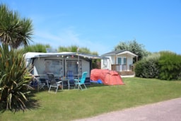 Camping Le Cormoran - image n°10 - Roulottes