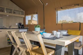 Mietunterkunft - Bobbies Lodge Premium - Recreatiepark Beringerzand