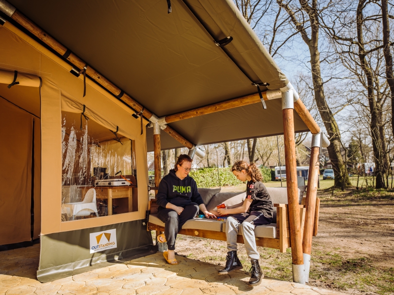 Location - Tente Safari Bobbie Avec Animal Domestique - Camping Beringerzand