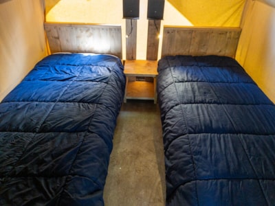Bobbies Pole Tent