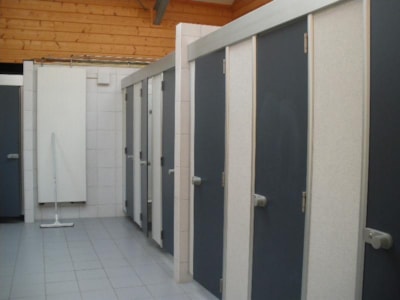 Basic pitch - 100 / 140m² - electricity 10A - car not allowed