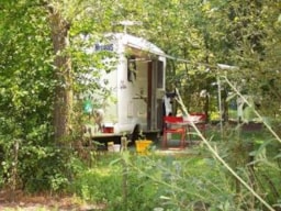 Kampeerplaats(en) - Standplaats (1 Tent, Caravan Of Camper / 1 Auto) - Camping la Chabotière