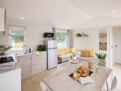 PREMIUM 31-square-meter 2-bedroom mobile home