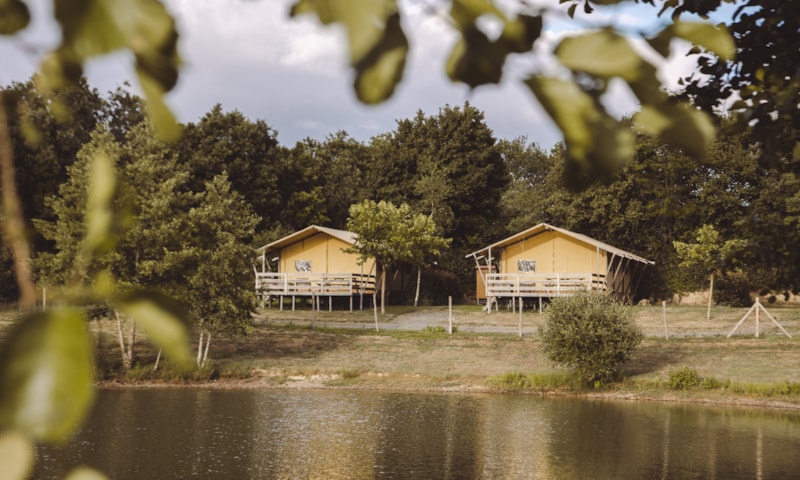 Camping Village de La Guyonnière - Camping - Saint-Julien-des-Landes