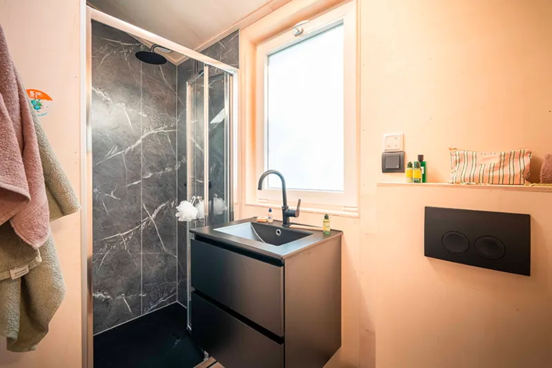 Wild Spirit 2 Chambres - 60M² - Tv -Clim - Lv - Sh + Sauna + Bain Nordique