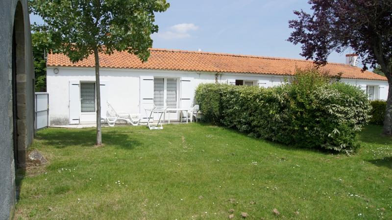 Accommodation - House With Garden - Camping Aux Coeurs Vendéens