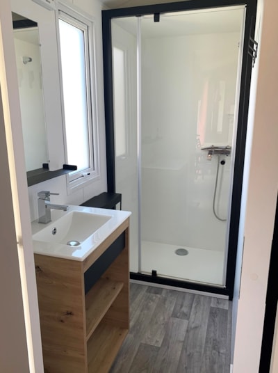 Grand Comfort Cottage 6pers 33m² (3 bedrooms) - TV — 6