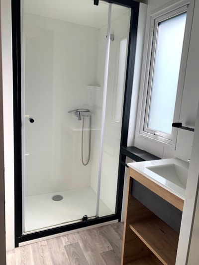 Grand Comfort Cottage 4/5pers 27-33m² (2 bedrooms) - TV — 10