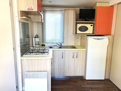 Comfort Cottage PLUS 4/5pers 27 to 30 m² (2 bedrooms) with half-covered terrace - TV — 7