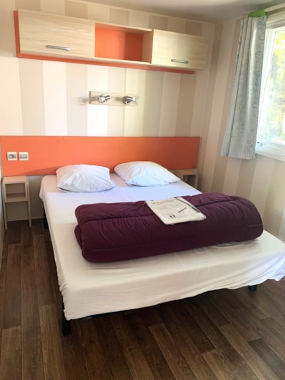 Comfort Cottage PLUS 4/5pers 27 to 30 m² (2 bedrooms) with half-covered terrace - TV — 8