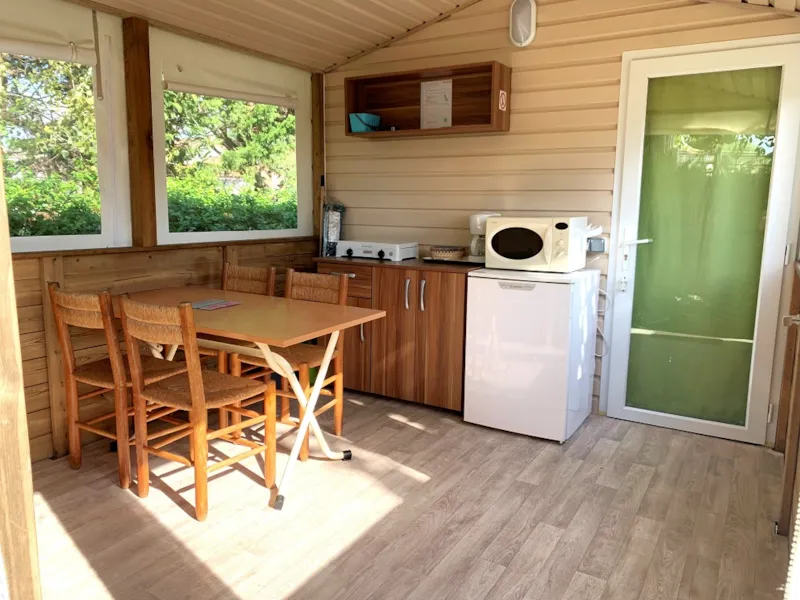 Nature 4P - Bungalow 18M² (2 Chambres) Dont Terrasse Couverte Fermée 8M² - Sans Sanitaires & Sans Tv