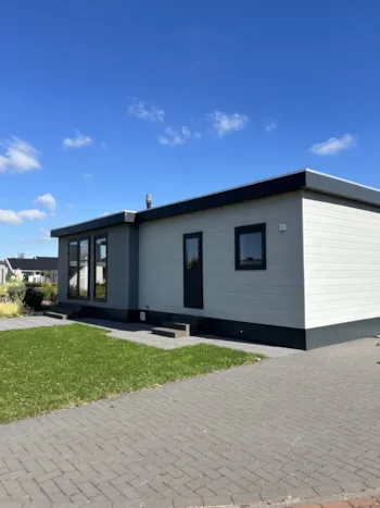 Mietunterkunft - Noordzee Deluxe - Luxuriöses Chalet - Vakantiepark De Zeeuwse Parel