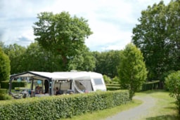 Pitch - Standard Pitches + 6A Electricity - Camping Fuussekaul