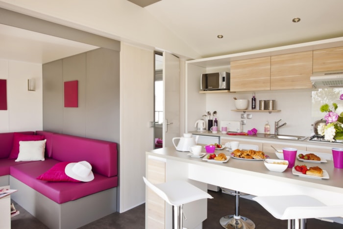 Cottage Premium 28M² (2 Chambres) + Terrasse Couverte + Lv + Tv + Draps + Serviettes