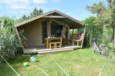 Lodge Confort Freeflower 22m² - 2 bedrooms (without toilet and bathroom)