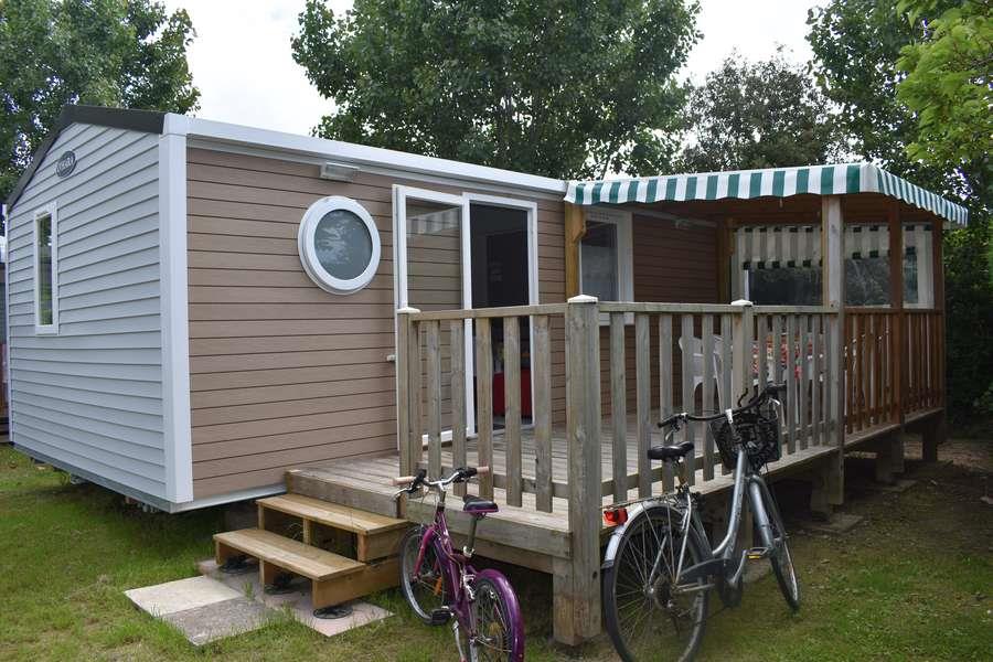 Mobil-home Confort 28m² - 2 habitaciones + terraza cubierta