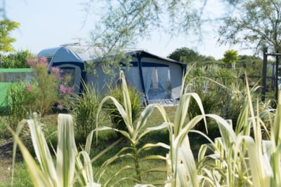 Comfort Package (1 tent, caravan + 1 car  / or motorhome / electricity 10A)