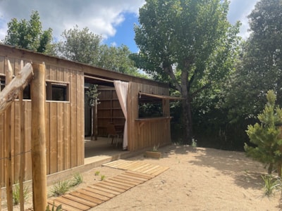 Cabin Spa Premium 33m² (2 bd) + covered terrace + TV + DW + AC + Plancha + Bed Linen + Towels