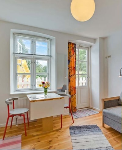 Family room without toilet blocks with access to water park — 2
