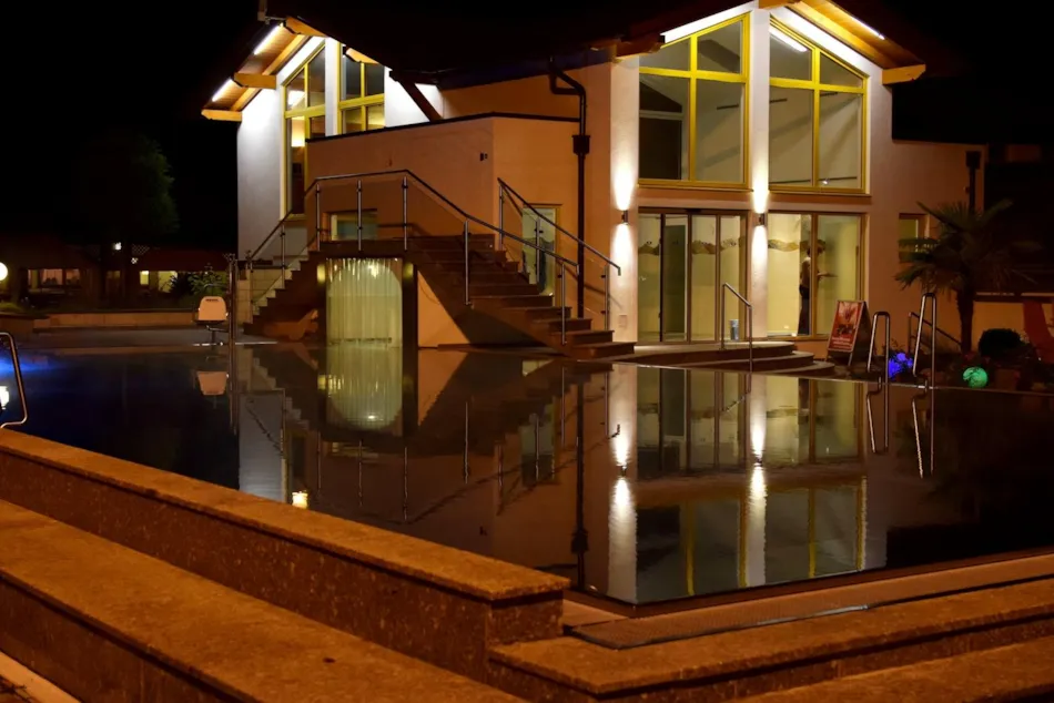 Schwimmbad-Camping Mössler