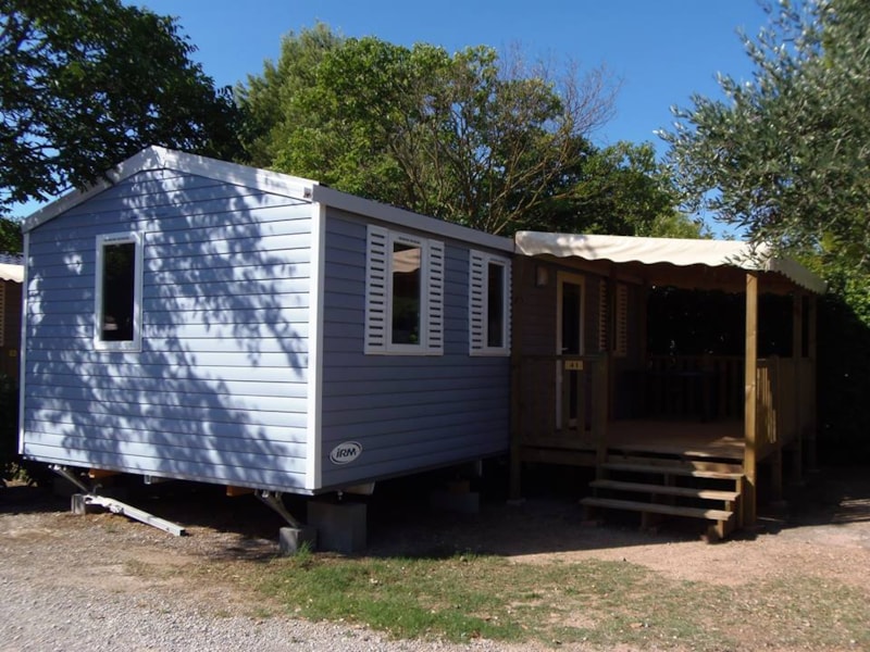 Mobile Home + air-conditioning
