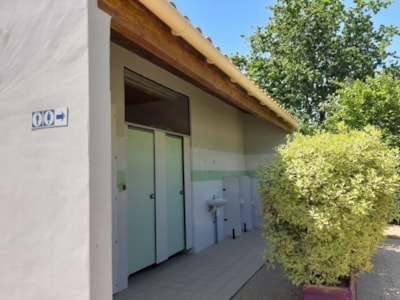 Pitch CONFORT (120 to 155m²) + 1 car +