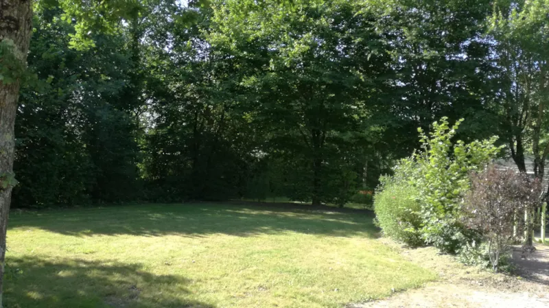 Emplacement Premium (+180M²)