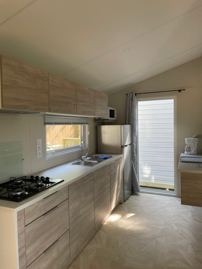 2-bedroom mobile home PREMIUM sleeps 4 (+ 2 possible extra beds)