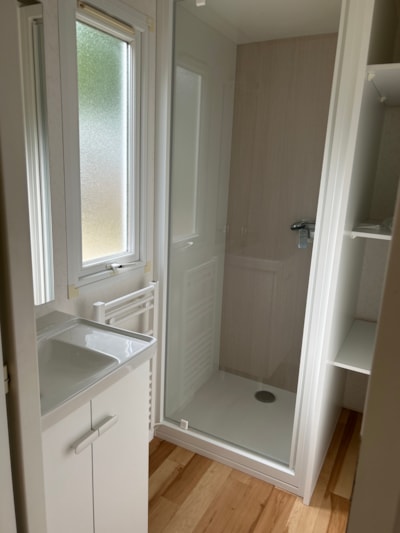 1-bedroom mobile home eco  sleeps 2 (+2 possible as extra bed)