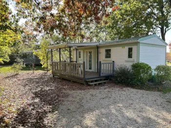 Mietunterkunft - 2-Bedroom Eco Mobile Home (Ceiling Height 2M10) Sleeps 4 (+ 2 Possible Extra Beds) - Camping Les Charmes