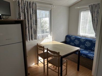 2-bedroom ECO mobile home adapted for people with reduced mobility, sleeps 4