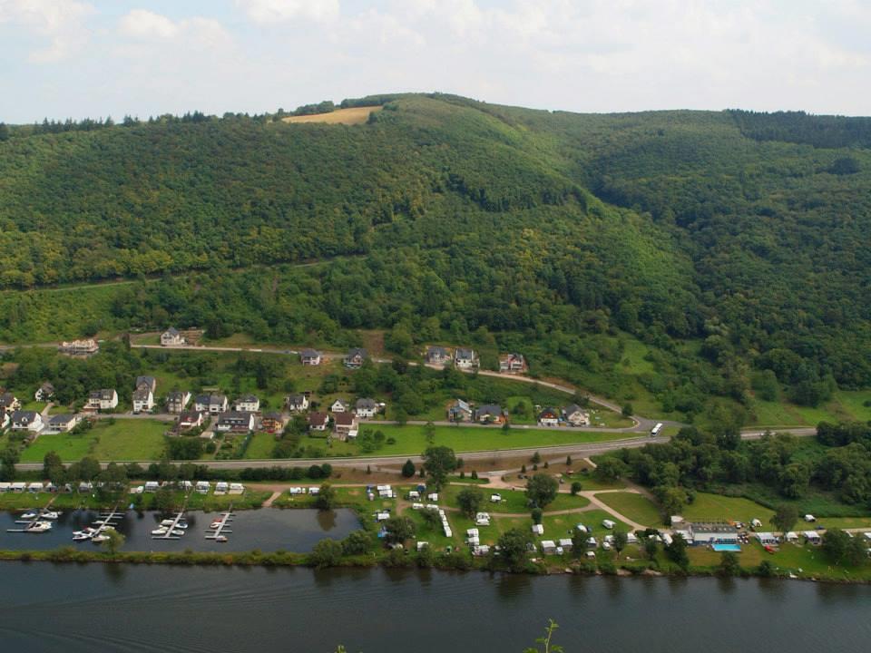  KNAUS-Campingpark-Mosel Burgen Rheinland-Pfalz DE