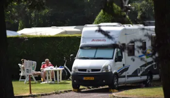 Stellplatz - Pitch Motorhome - Camping Municipal des Bords de l'Aure