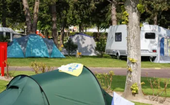 Stellplatz - One Day Pass Tent Without Vehicle - Camping Municipal des Bords de l'Aure