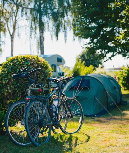 One Day Pass Tent Pitch Without Vehicle