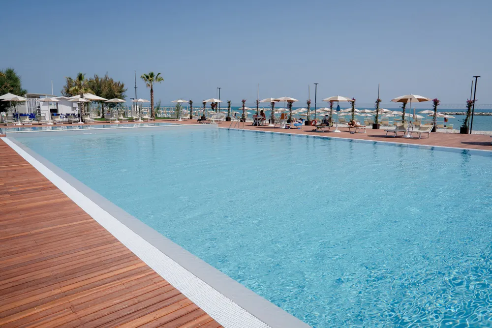 Club del Sole Le Mimose Family Resort 