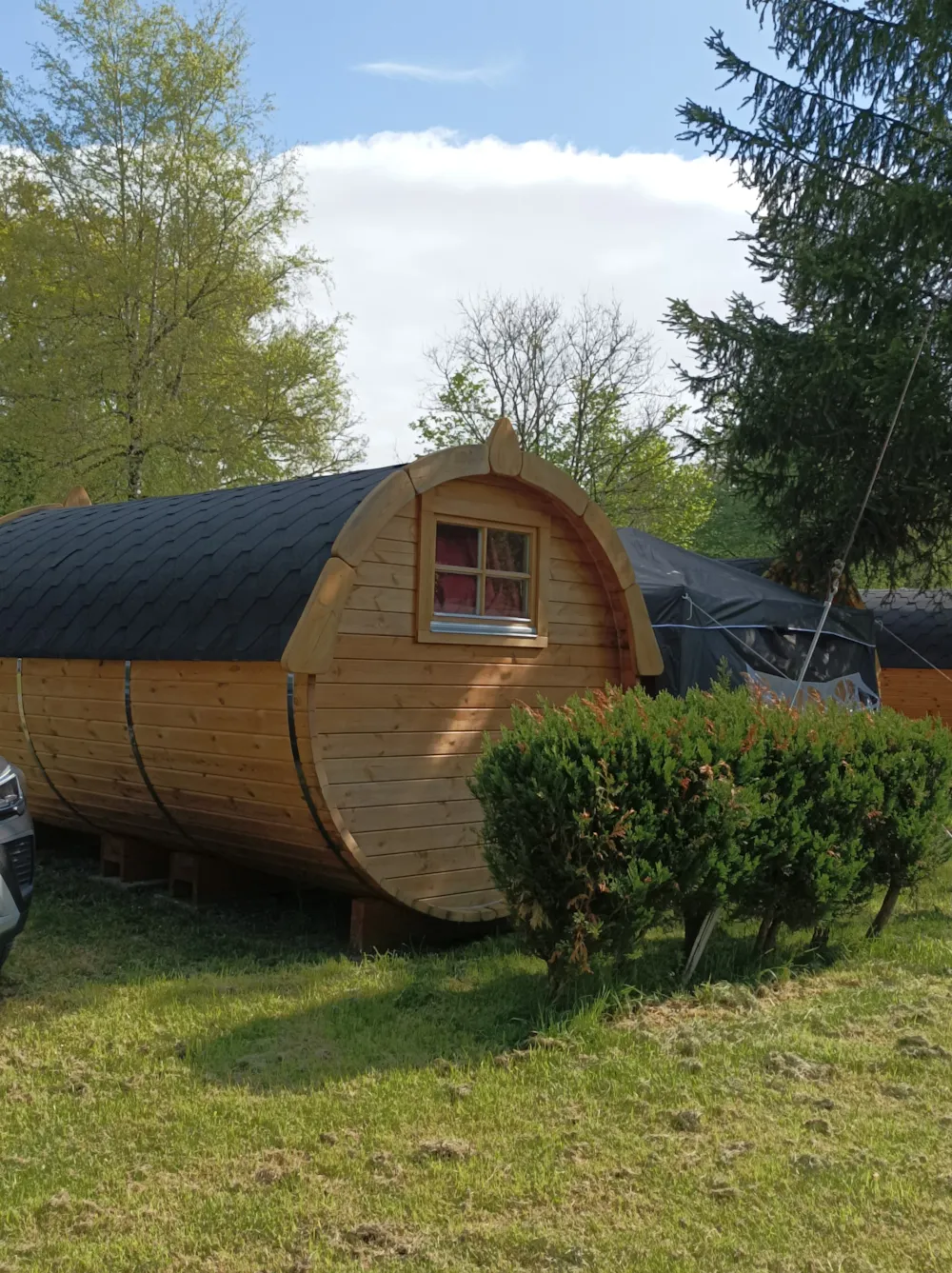 Location - Cabane - Tonneau Birkengrund B1-B3 - Camping Park Weiherhof