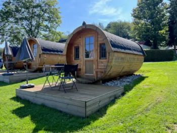 Mietunterkunft - Schlaffass Auf Der Seewiese - Camping Park Weiherhof