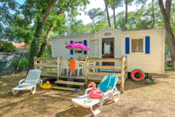 Mietunterkunft - Mobilheim Classique 2Sz (Ohne Tv) | Standard - 26M² - Entdeckerterrasse - Flower Camping Les Biches