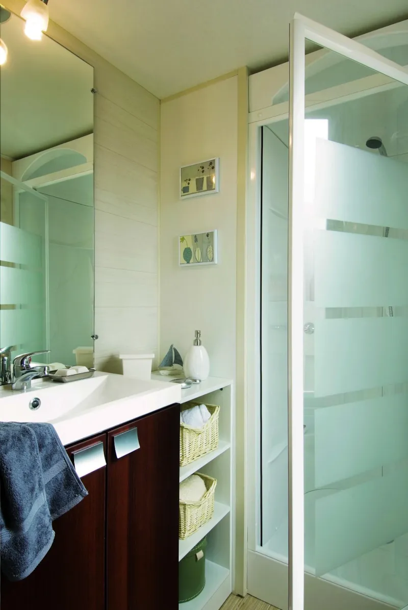 Mobil-Home Classique 3Ch (Sans Tv) | Standard - 30M² - Terrasse Découverte