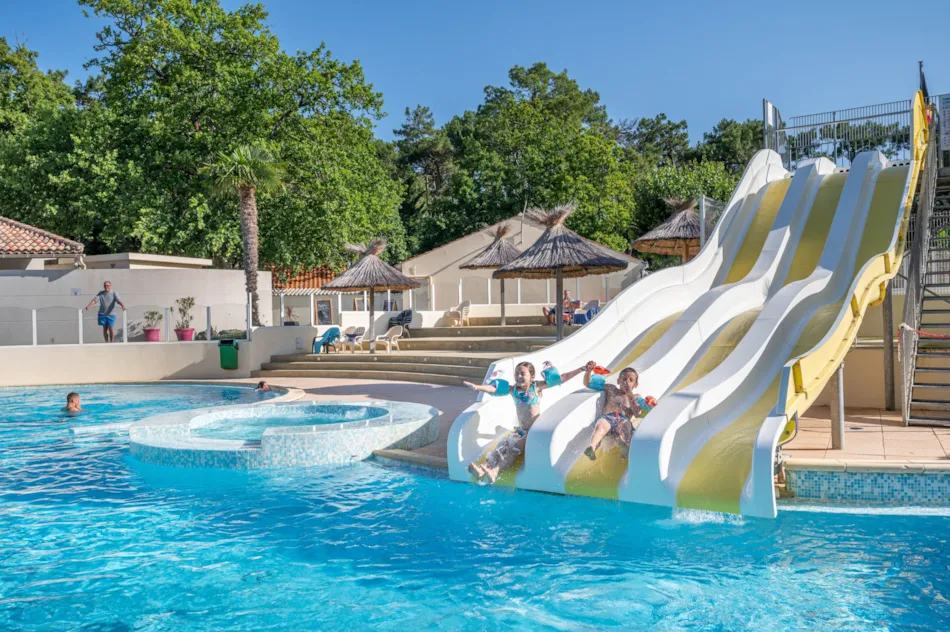 Flower Camping Au Bois Des Biches