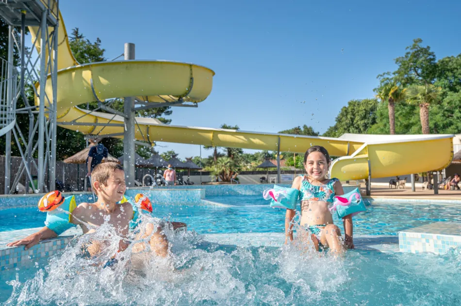 Flower Camping Au Bois Des Biches