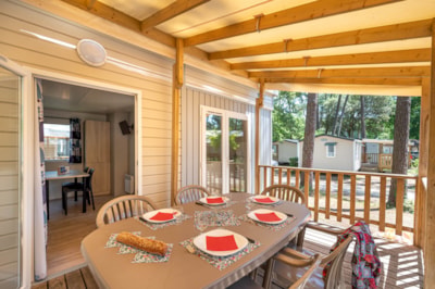 Mobile home Confort TV 3bd | COMFORT - 30m² - covered terrace - TV - plancha