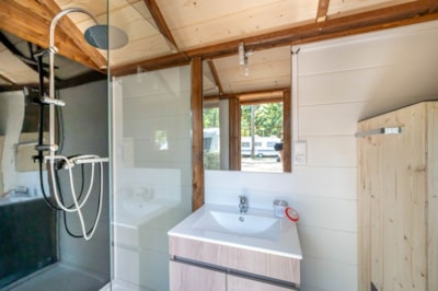 Freecamp Premium Package Private Sanitary Facilities
