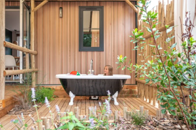 Mobile Home Garden 2bd | PREMIUM-31m²-A/C-TV-DW-Plancha-Bath-Free wifi-covered Terrace