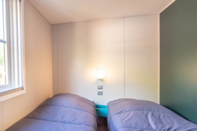 Mobile home Garden 3 bd | PREMIUM-33m²-A/C-TV-DW-Plancha-Bath-Free wifi-covered Terrace